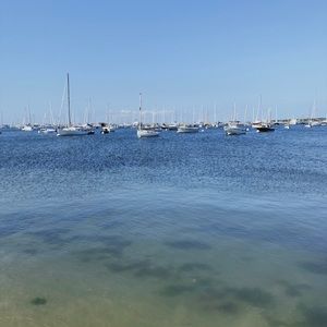 Meet your Posher, Leah